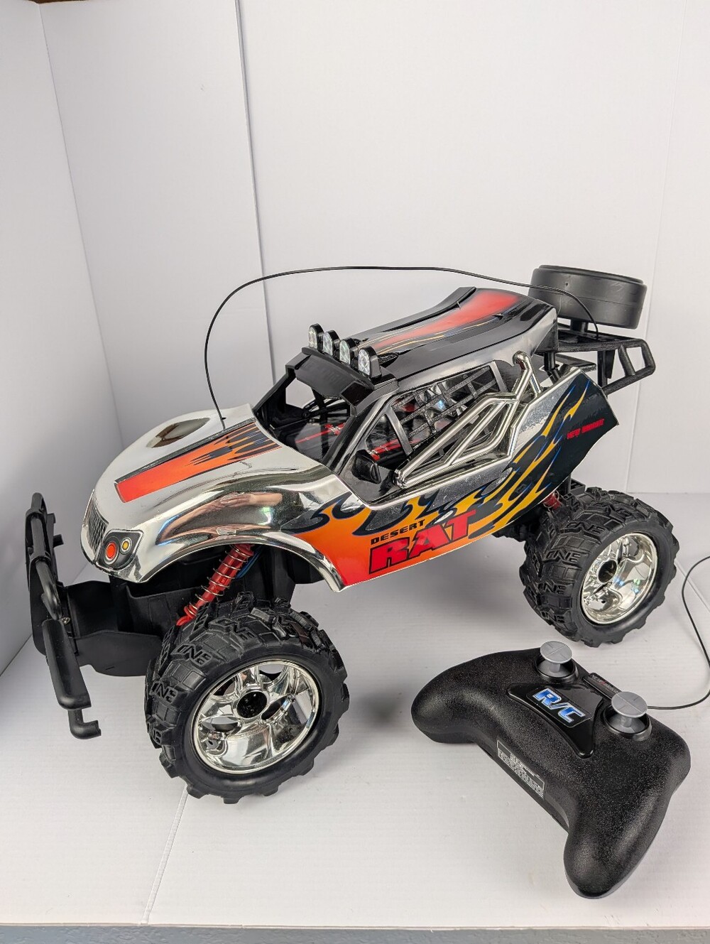 New Bright 1:15 Radio Control Baja Desert Rat Buggy R/C Great Working Condition